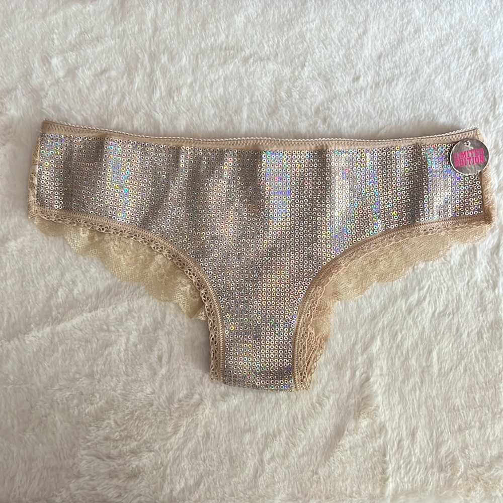 PINK Victoria’s Secret Limited Edition Sequin Lace Hipster Panty NWT Size Small